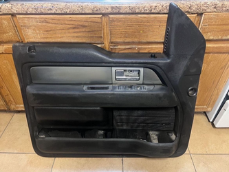 2011-2014 Ford F-150 Front Driver Door Panel