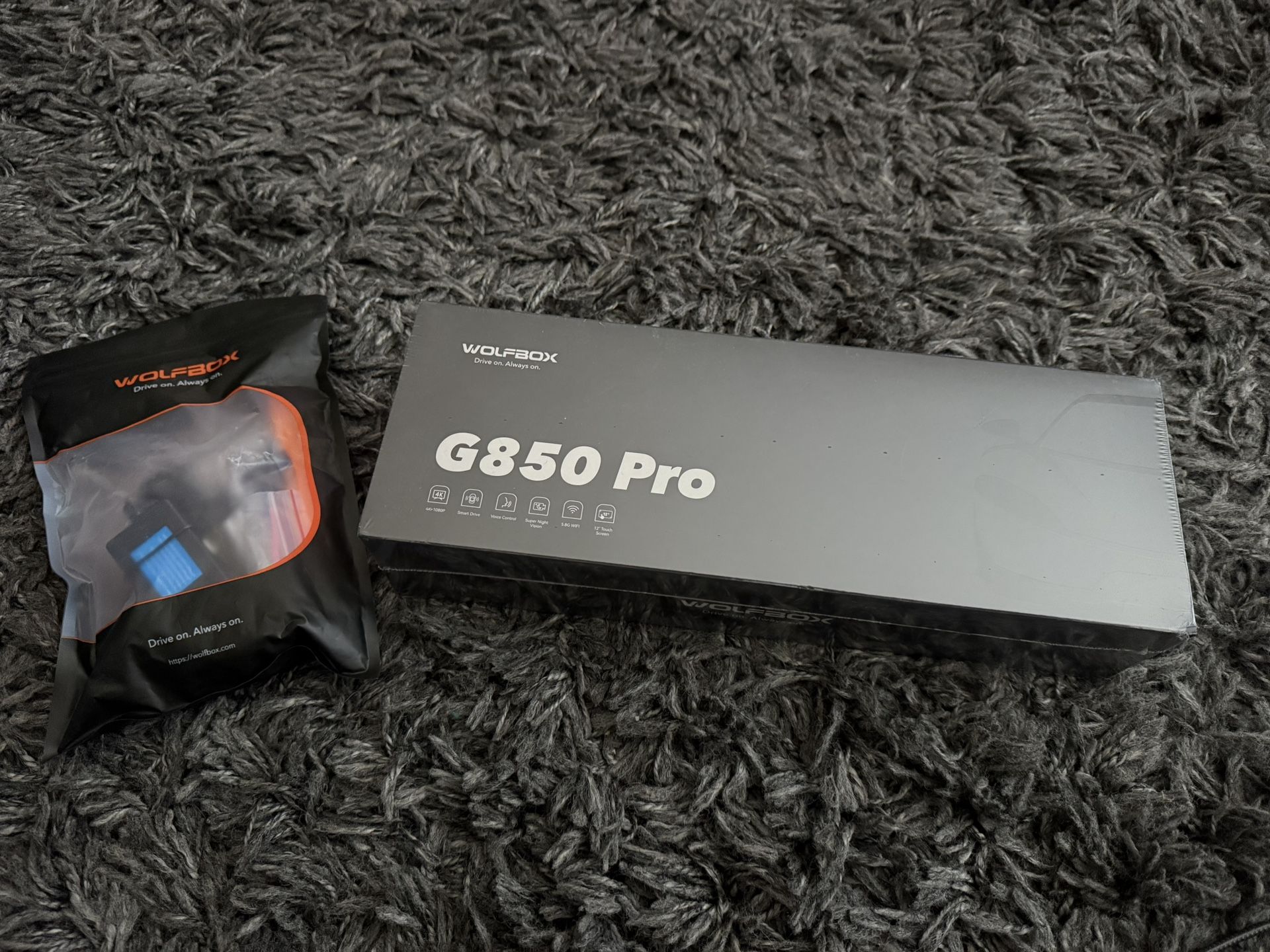 Wolfbox G850 Pro Dashcam 4k Unopened WITH Hardwire kit
