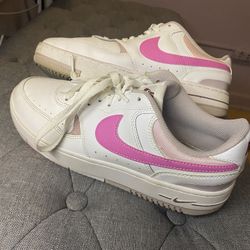 Womens Nikes