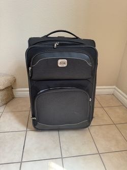 ***FREE SUITCASE ***