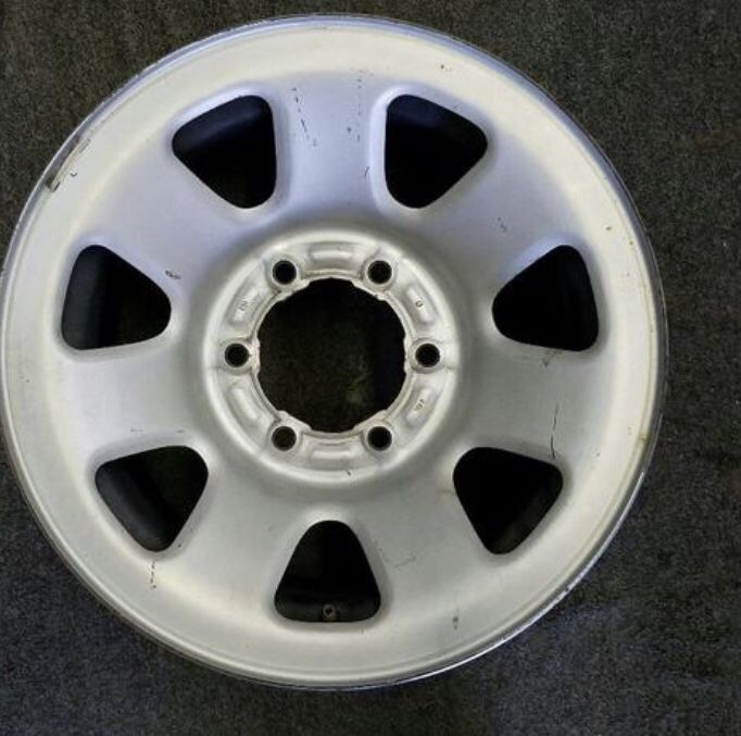 Set of 4 15 inch 6 lug wheels