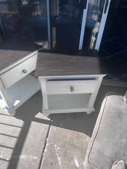 Nightstand/end table