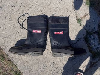 Sized 10 Craftsman Steel Toed Rubber Boots