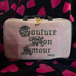 vintage juicy couture pink travel case