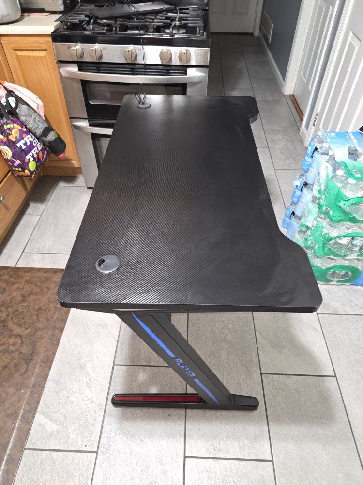 Gaming Desk