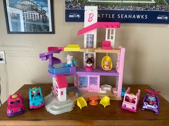 Fisher Price Little People Barbie house