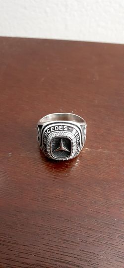 Mercedes-benz Sterling Silver Ring size 10 1/2