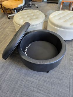 30-Inch Round Storage Ottoman,ModernButton Circle Storage Coffee Table withRemovable Lid Top,Upholstered Large FootrestStool for Bedroom,Living Room,