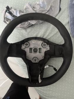 OEM Tesla Steeting Wheel