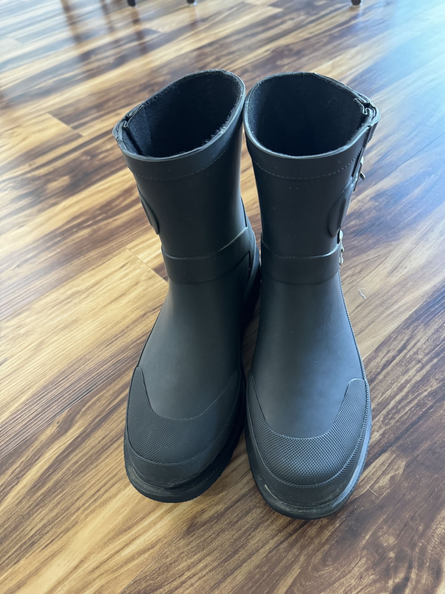 Chooka Rain boots