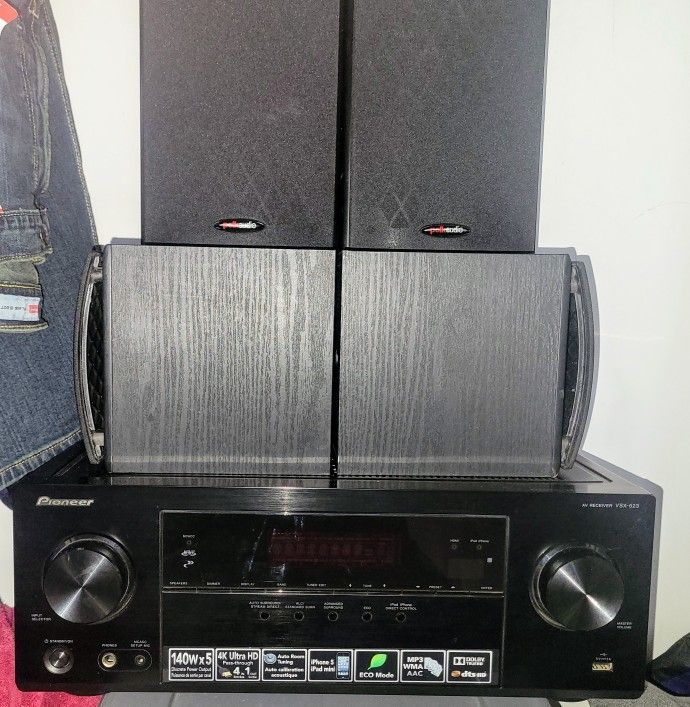 Pioneer VSX-523 ....4 Polk Audio Soe6