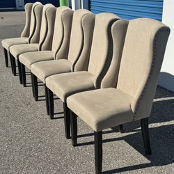 ASHLEY FURNITURE Signature Design Gerlane Dining Chair