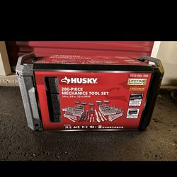 Husky Tool Set New