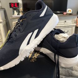 Mens New Reebok Shoes 10.5