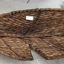 Palm frond shape basket. 38” x 14”. PLEASE READ DESCRIPTION
