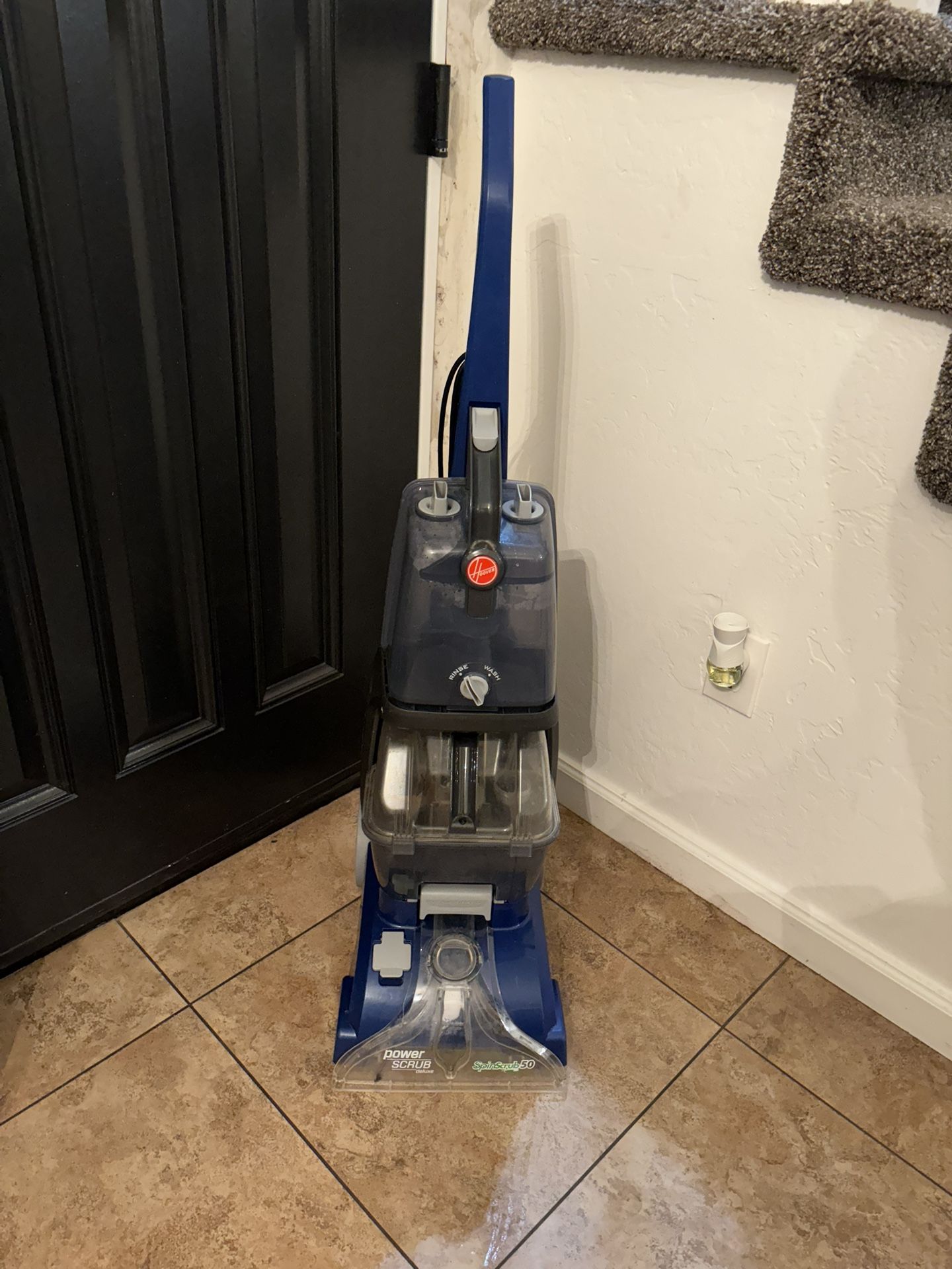 Hoover power scrub deluxe spin scrub 50 carpet cleaner