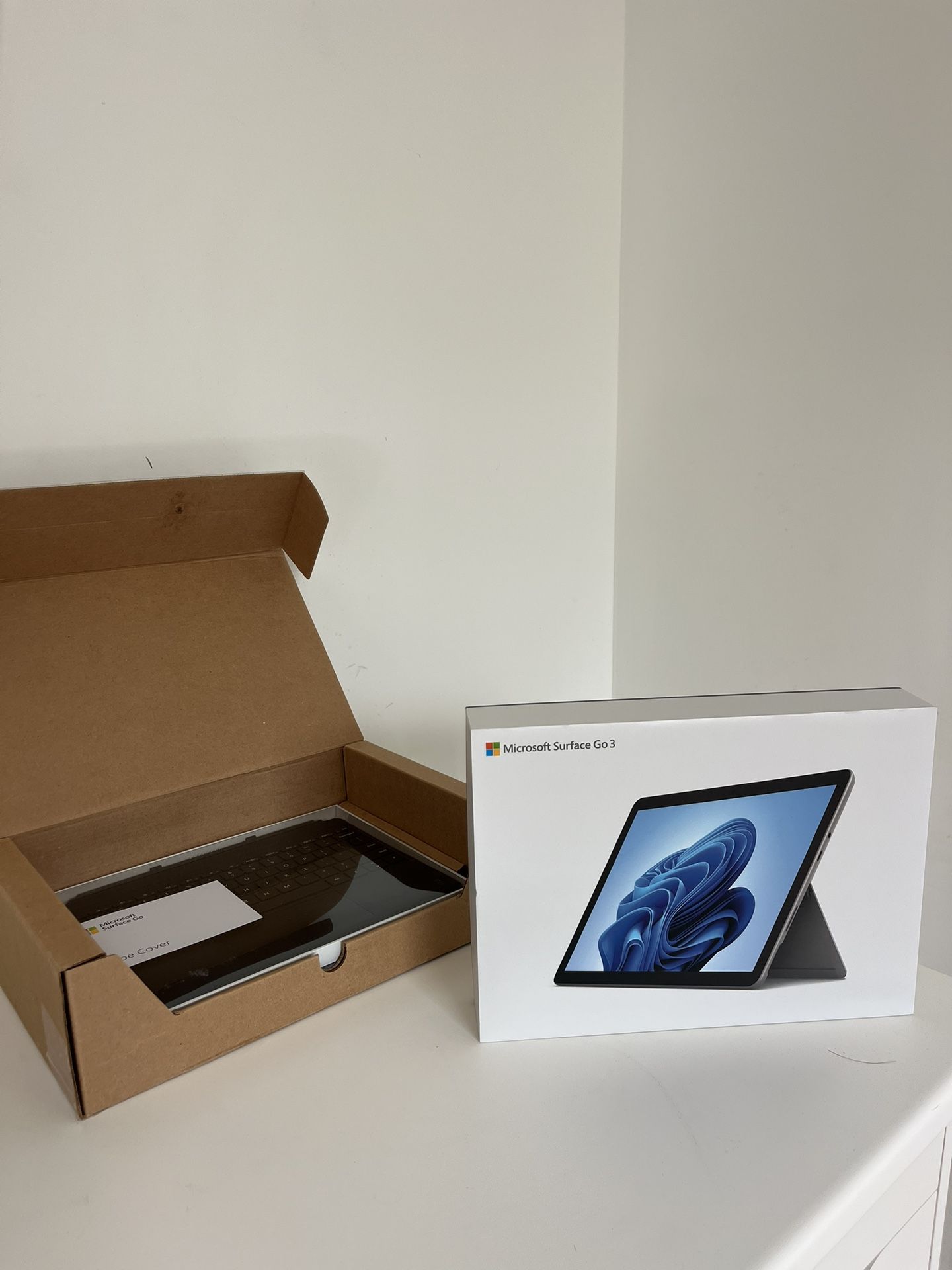 MICROSOFT SURFACE GO 3