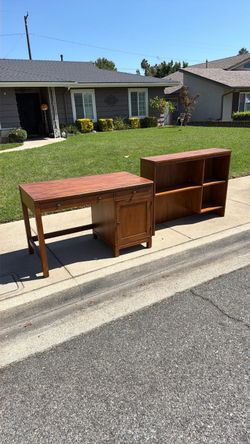 Ethan Allen Desk and Bookshelf Set