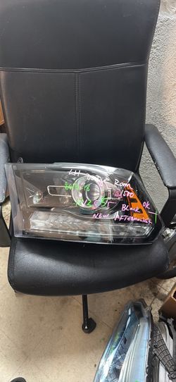 2013-18 Dodge Ram left headlight