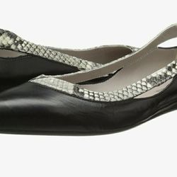 Aquatalia Leather Black and Tan Pull On Slipper Women's Size 9
 Vintage