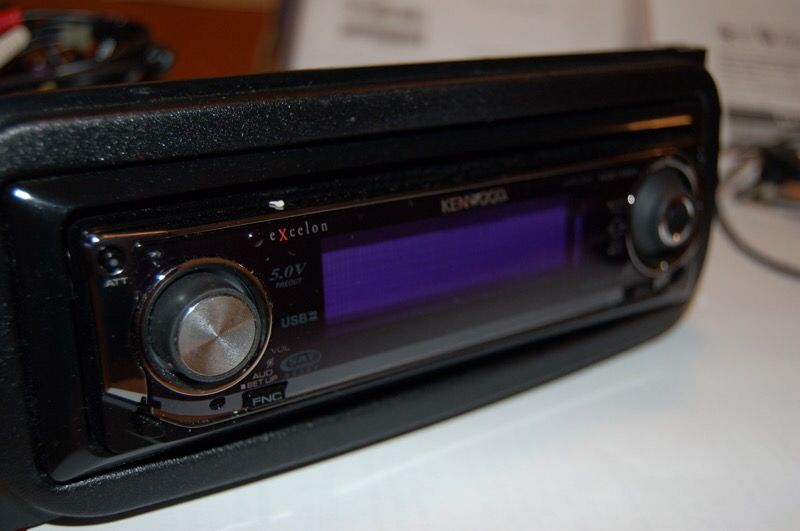 Kenwood KDC-X891 eXcelon CD Player/Receiver