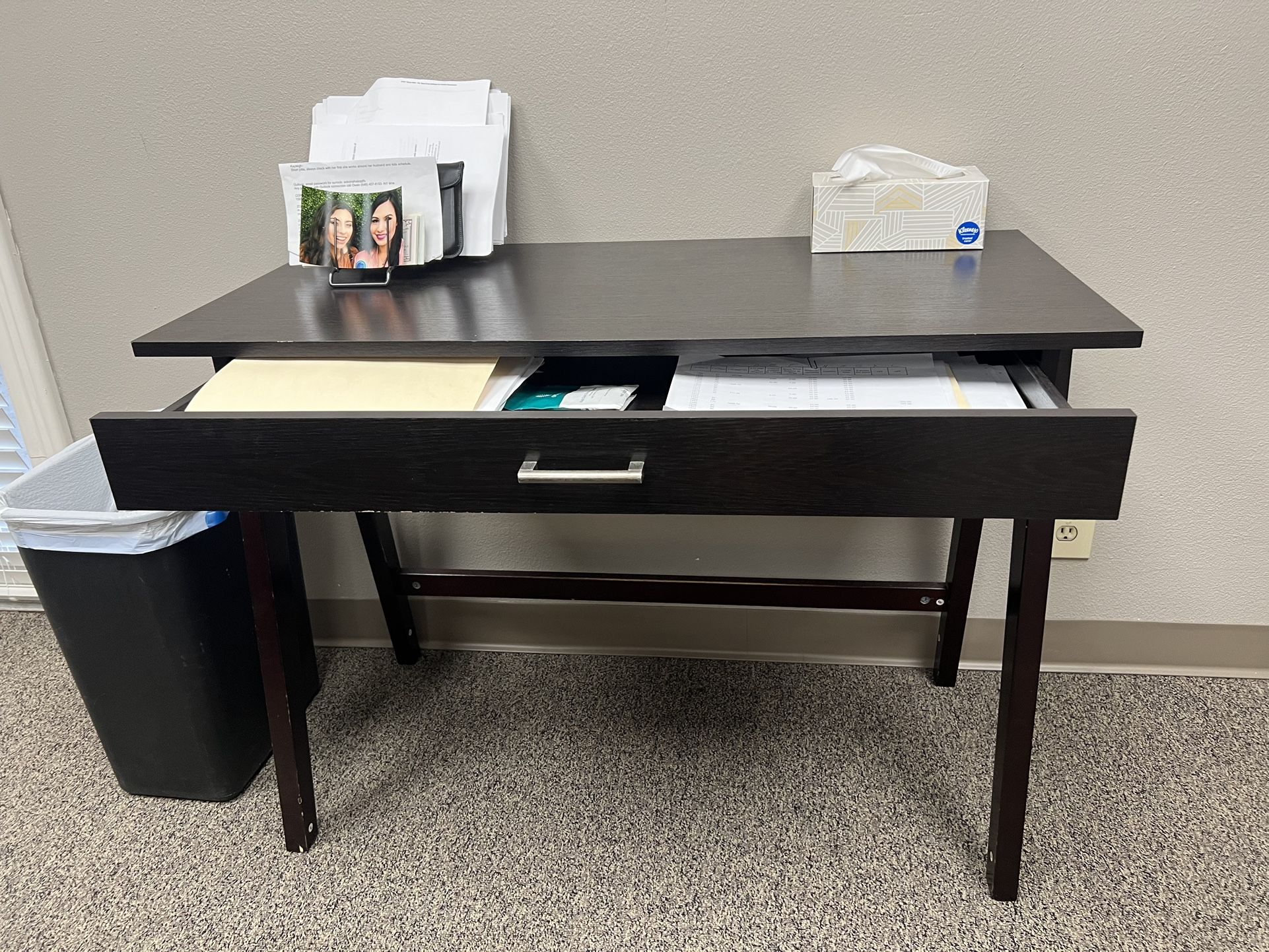 Small Desk for Sale in La Habra Heights, CA OfferUp