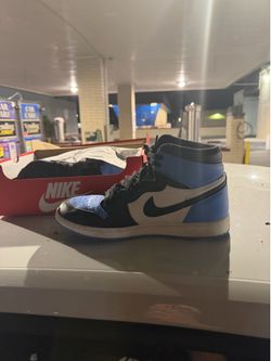 Shoes size 12