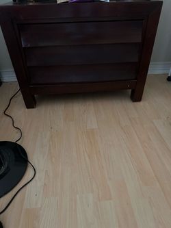 Chest and 2 night stand tables