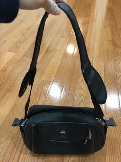 Crossbody bag