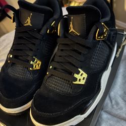 Jordan’s Retro 4 Gradeschool 