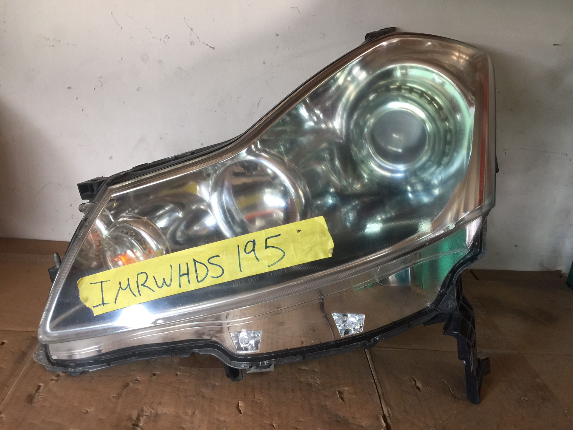 INFINITI M35 M45 FRONT LEFT DRIVER SIDE HEADLIGHT ASSEMBLY