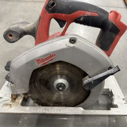 Cordless M18 6-1/2 in. Milwaukee Circular Saw