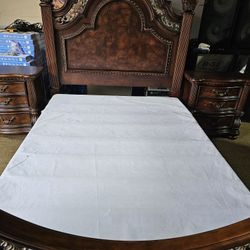 Queen Bed Set 