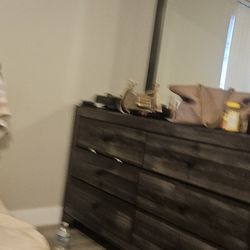 Drawer Bedroom Set 4  With Mattress 