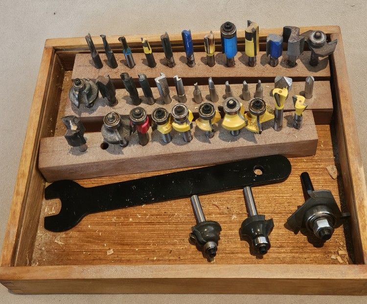 Router Bit Set 38 - Piece Assortment Woodworking Tool Kit