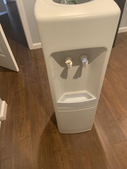 Water dispenser