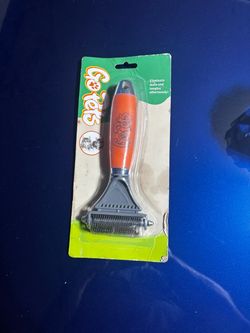 New pet grooming tool