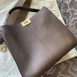 Fendi S.A.S Roma Made in Italy 1925 purse for Sale in Philadelphia, PA -  OfferUp