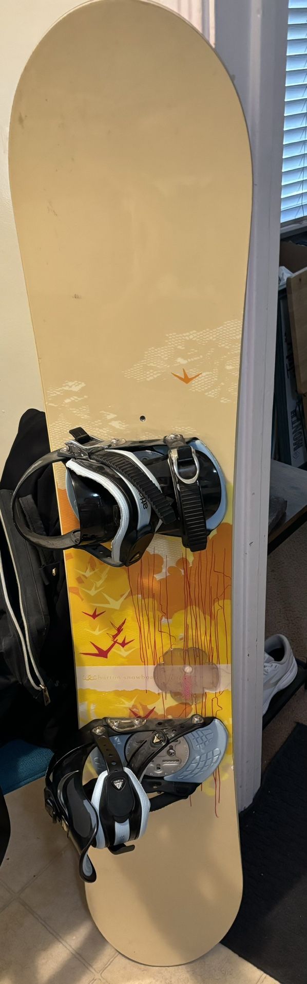 Women’s Burton Feathers 47 Snowboard With Bindings
