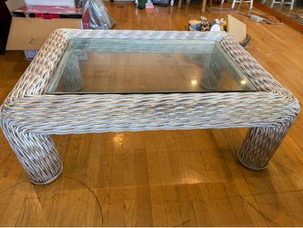 Free wicker coffee table