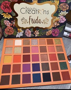 Beauty creation palette