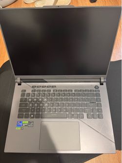 Asus Rog Strix Gaming Laptop RTX4060/Intel I9(32 CPU)