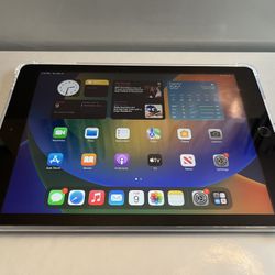 Apple iPad 5th Gen A1822 32GB Tablet 9.7” iOS 16 w/ Charger - $79