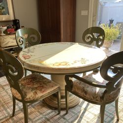 Kitchen Table and 4 Chairs