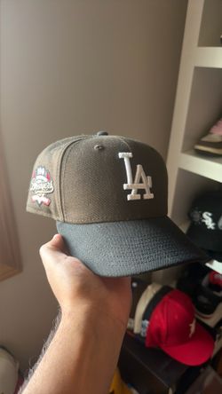 LA dodgers fitted hat size 7 1/4