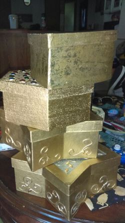 Beautiful stack able boxes