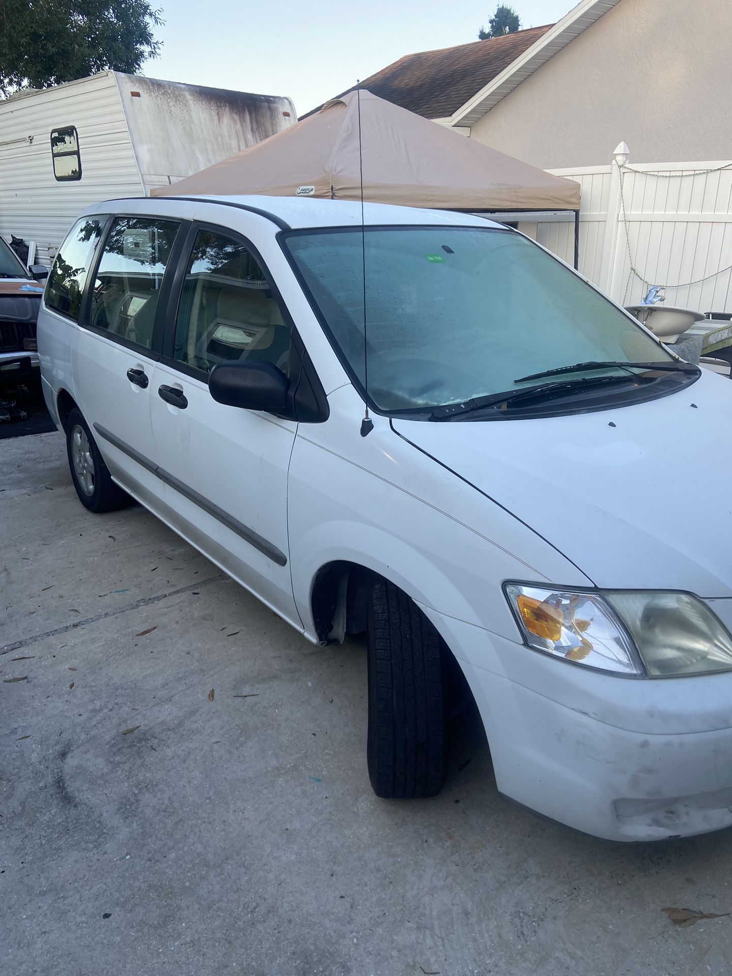 2003 Mazda Mpv