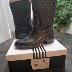 Raining Boots