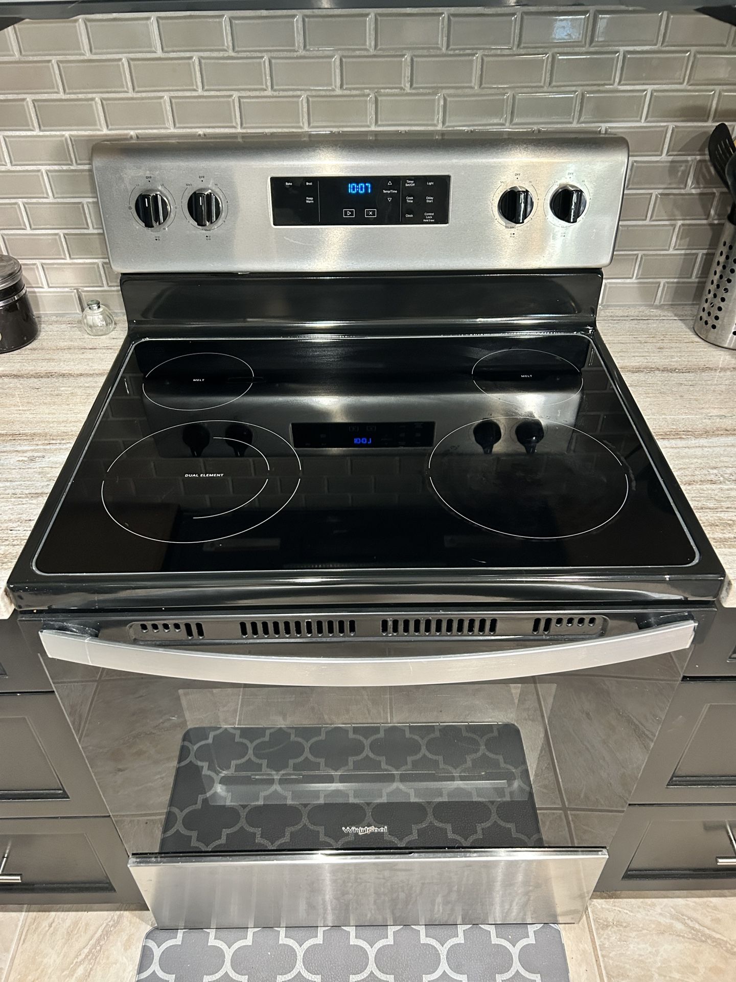 Whirlpool Electric Stove 