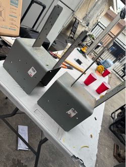 Simpson column cap